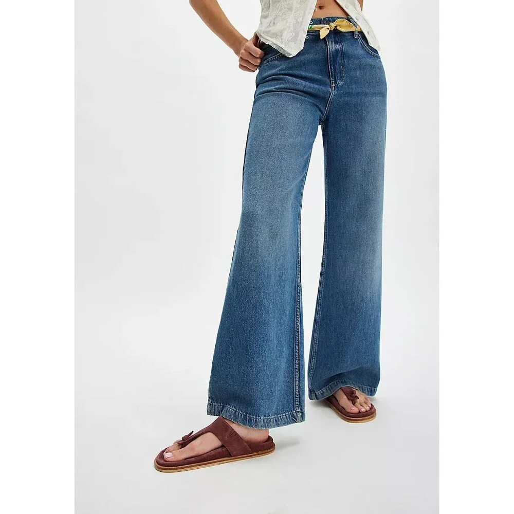 🎉LAST CHANCE🎉 FREE PEOPLE Mika Footbed Sandals / Cherry Cola Suede - Picture 3 of 12